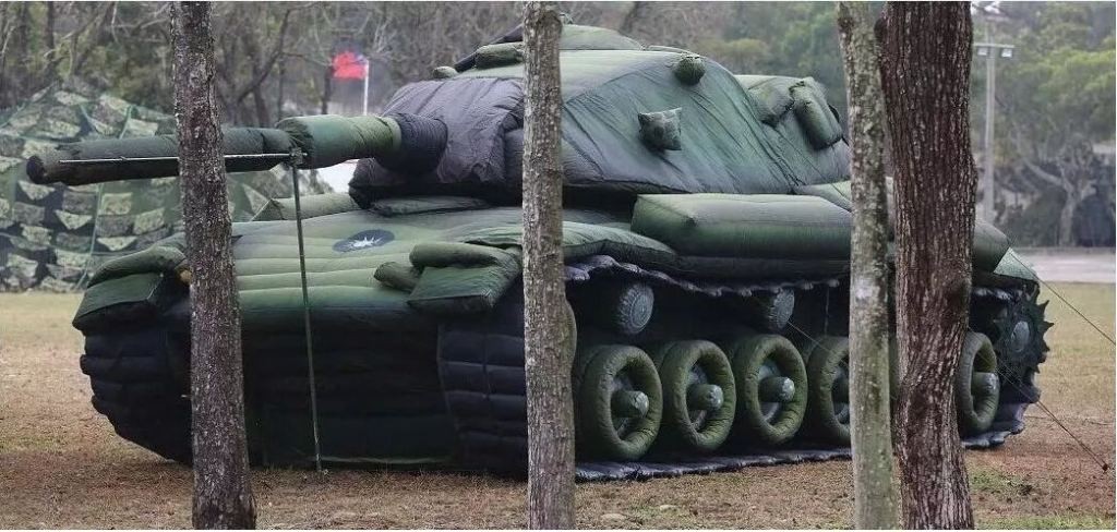昆玉军用充气坦克